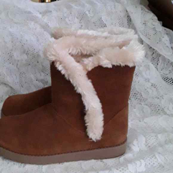 NWT Suede Boots Sz 11 DANIAH Mid-Calf Boots Universal Thread NWT - Picture 5 of 6